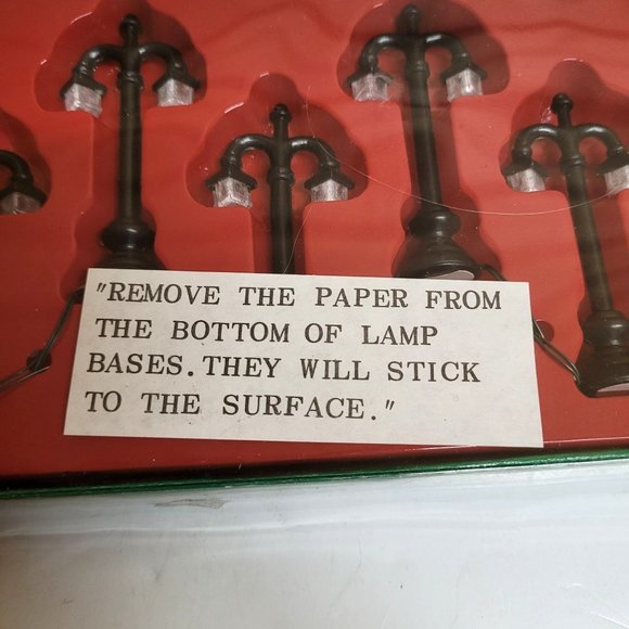 Lefton Vintage Village Miniature Lamp 3'' Posts Lights AC DC Operated 1989 - Picture 3 of 8